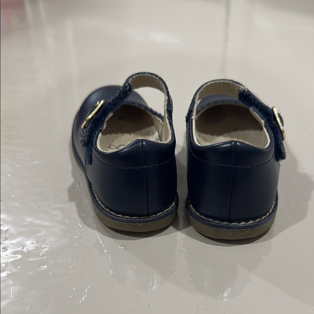 5/$25 FootMates Blue Dress Shoes Classic Design 10.5 - Picture 5 of 6